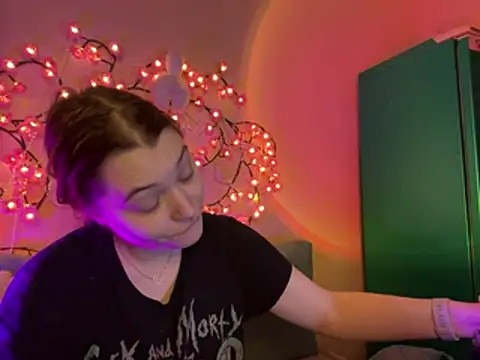 Ungoliant Kiss online show from March 1, 5:34 pm