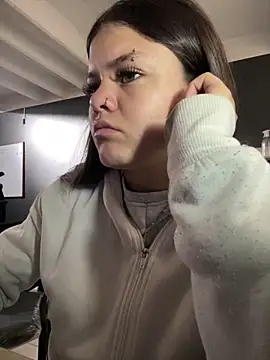 Camila Duarte2 online show from January 19, 1:29 pm