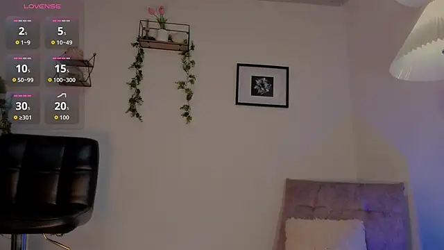 Isa Bellats online show from March 23, 9:43 pm