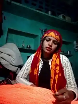 Rakhi hote online show from January 17, 8:05 pm