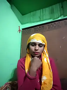 Rakhi hote online show from February 19, 10:52 pm