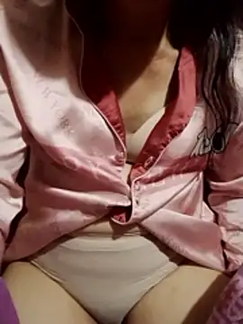 Lili-123k online show from March 8, 4:49 am