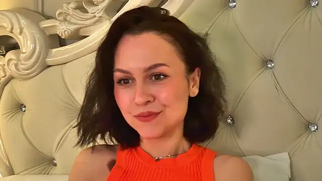 MonicaMercer online show from February 3, 7:46 am