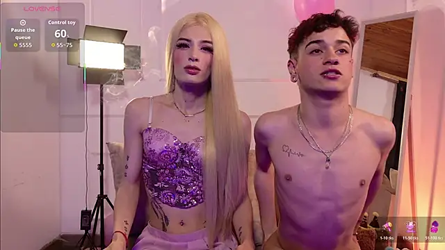 dajaan  online show from December 15, 1:33 am