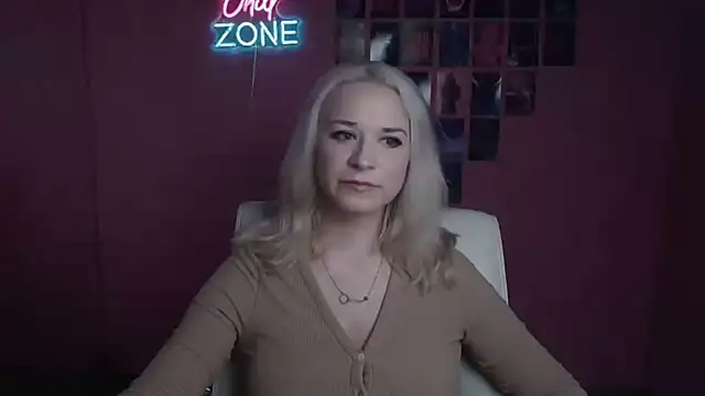 Melodie Aster online show from July 6, 5:24 am
