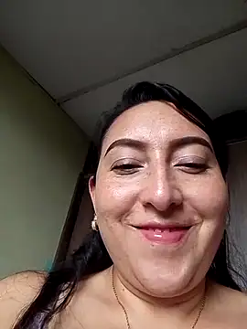 Valeria montana  online show from May 18, 9:43 pm