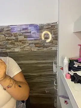 naty col online show from July 18, 8:22 pm