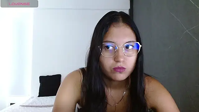 candy rosemaryy online show from February 13, 7:48 pm