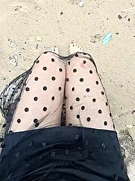 Baby-Linh online show from April 18, 2:58 am