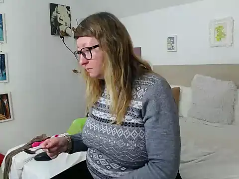 OlgaPavlova online show from April 9, 12:43 pm