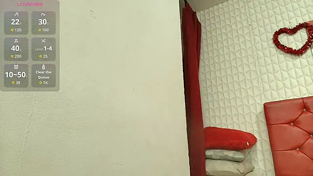 Elizabetth Roman online show from March 14, 8:43 pm