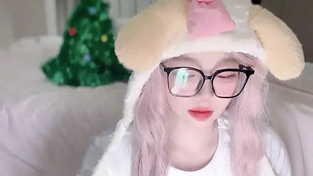 fayebabe online show from December 16, 1:28 pm