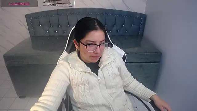 eva smit t online show from April 17, 2:57 am