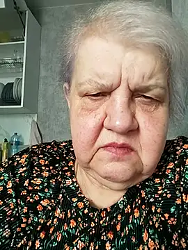 HapinessLovee online show from April 17, 6:37 am