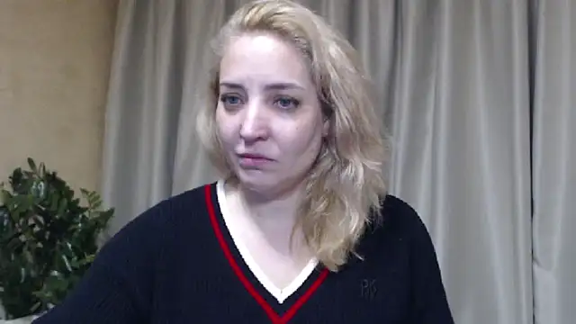 sweetpussy online show from February 18, 1:43 pm