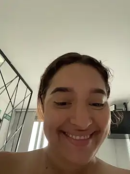 Emily Jonness  online show from December 21, 11:25 am