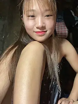 hinata-xx online show from April 4, 3:00 pm