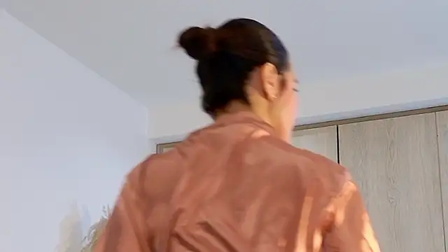 LucyHanks online show from February 23, 3:44 pm