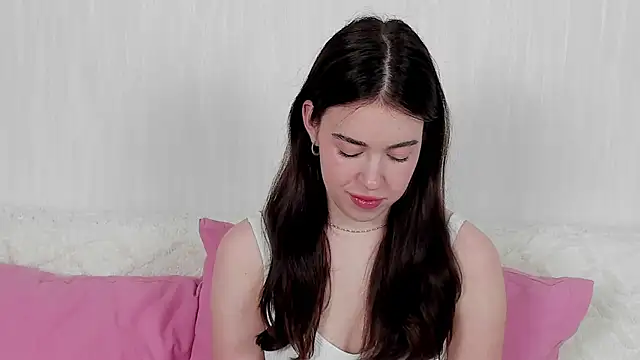 Kimberlybondd online show from December 16, 8:37 pm