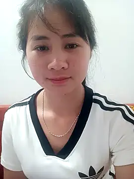 Him MountainGirl online show from April 16, 4:57 am