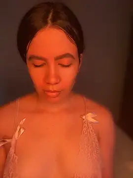 ValentinaEliot online show from April 28, 1:03 am