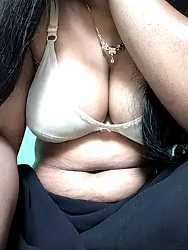 Uma-2 online show from December 23, 5:00 am