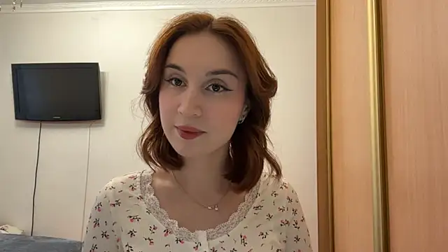 StacieLaudadio online show from January 12, 12:10 pm