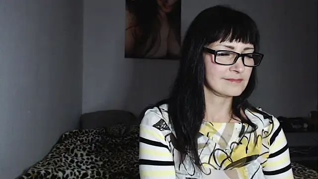 Eila Morigan online show from December 22, 3:59 pm