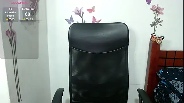 Lyra Black  online show from May 20, 5:48 am