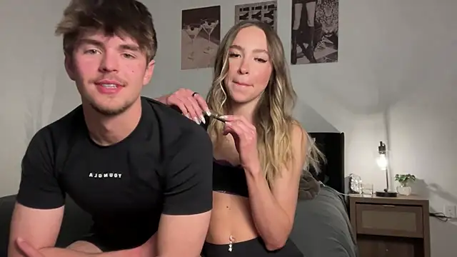 KiraSkys online show from February 26, 12:42 am