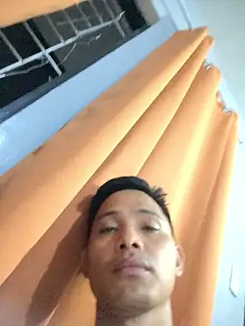 jevtobias online show from January 7, 10:40 am