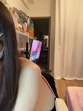 mimichannn99 online show from April 16, 7:02 pm