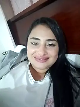 sara nina online show from January 11, 3:00 am