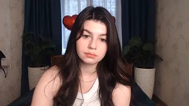 KisaModel online show from March 18, 7:57 am