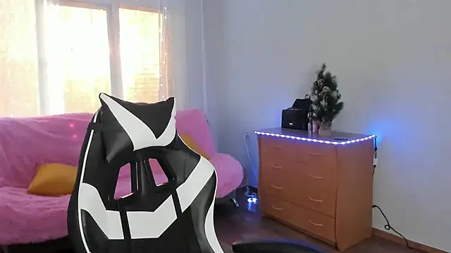 KisaModel online show from January 11, 3:55 am