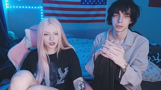 midnight memories online show from February 2, 7:24 pm