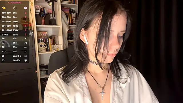 Eva blo0m online show from January 9, 7:13 am