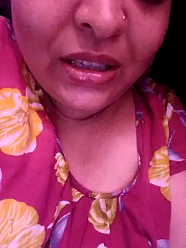 peu8 online show from February 27, 5:24 pm