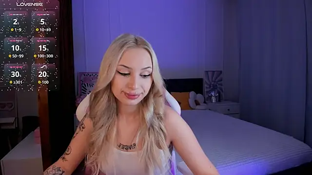 LanaMiracle online show from January 6, 4:05 am