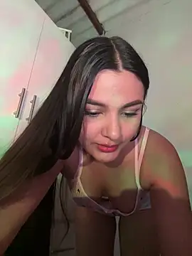 Roseee 1 online show from January 7, 3:32 am