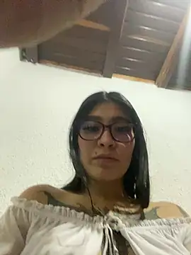 MiaFox 03 online show from April 23, 4:53 am