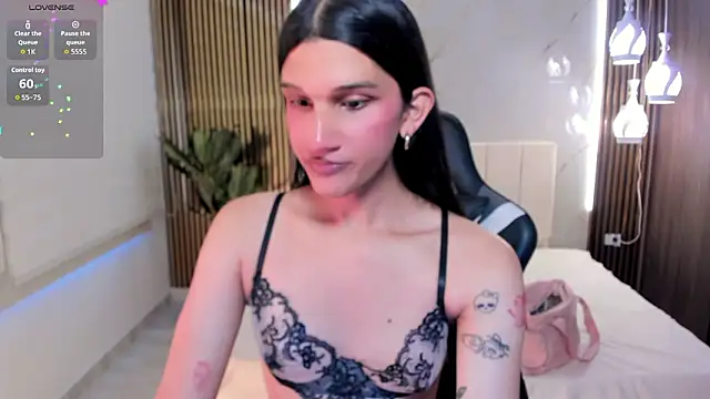 Bianca baldwin  online show from February 5, 9:18 pm