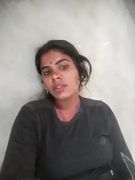 Sexy Rajkumari123 online show from February 26, 5:06 am