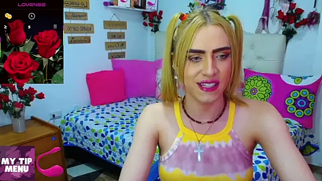 golden girl01 online show from March 7, 9:00 pm