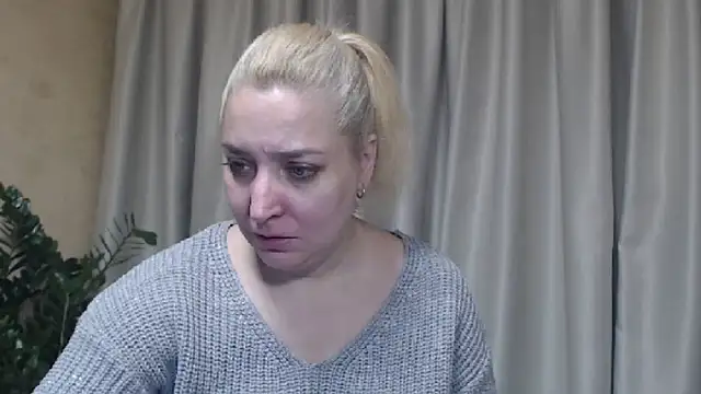 sweetpussy13 online show from October 28, 7:14 am