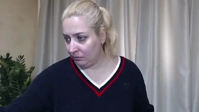 sweetpussy13 online show from May 15, 7:11 am