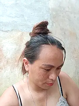 ngaytho004 online show from May 27, 8:00 am