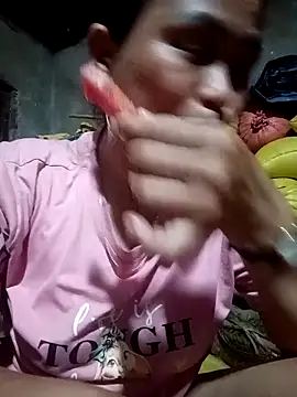 ngaytho004 online show from May 15, 12:19 pm