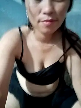 ngaytho004 online show from May 11, 2:45 pm