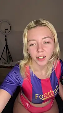 MonaNoire online show from January 8, 12:42 pm